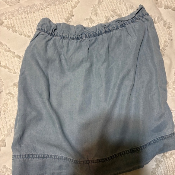 Mini skirt size XS ( like New). 18$ - Picture 9 of 9